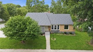 3800 NE Shady Lane Drive, Gladstone, MO 64119