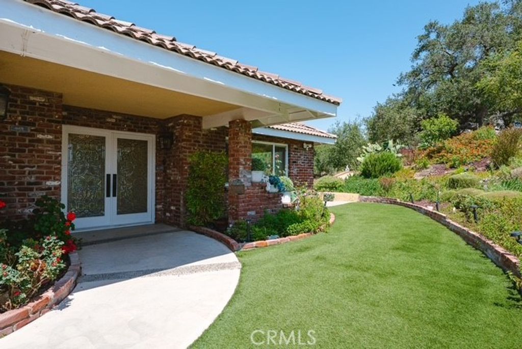 Image 2 of property listing at 2633 Braided Mane, Diamond Bar, CA 91765
