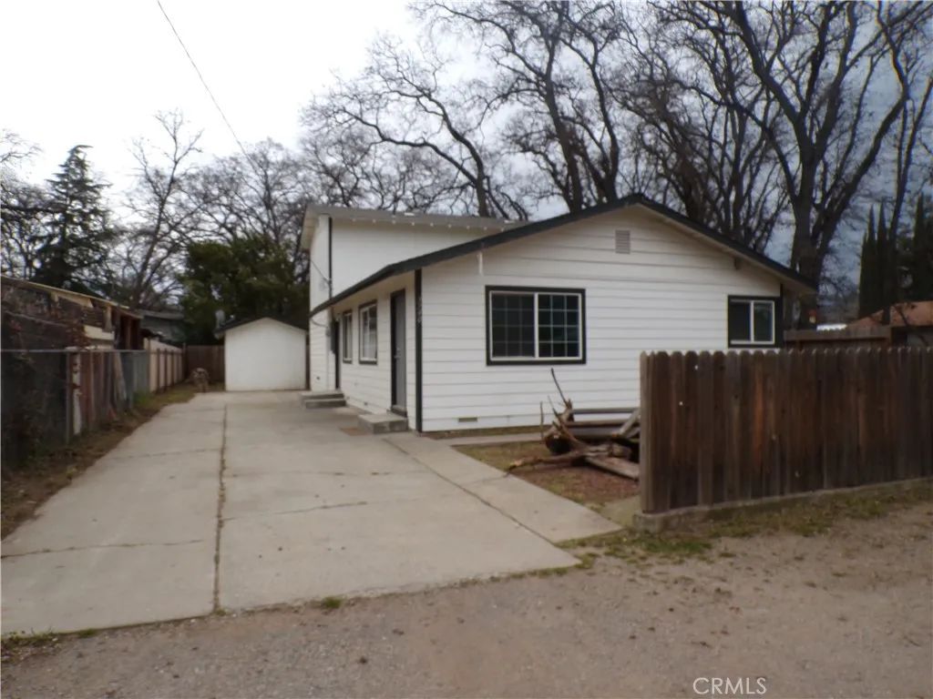 3740 Mullen, Clearlake, CA 95422