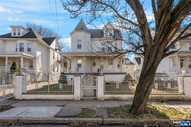 38-40 Nairn Place, Newark, NJ 07108