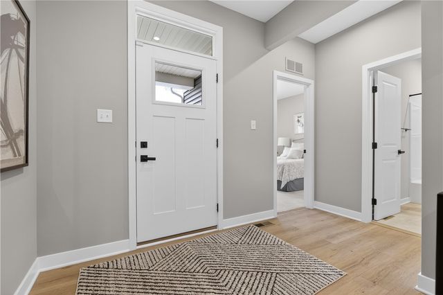 390 Dana Dr, Nottingham, PA 15330