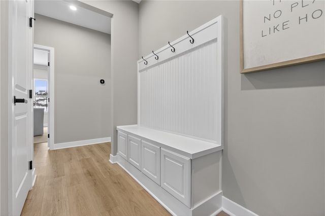 390 Dana Dr, Nottingham, PA 15330