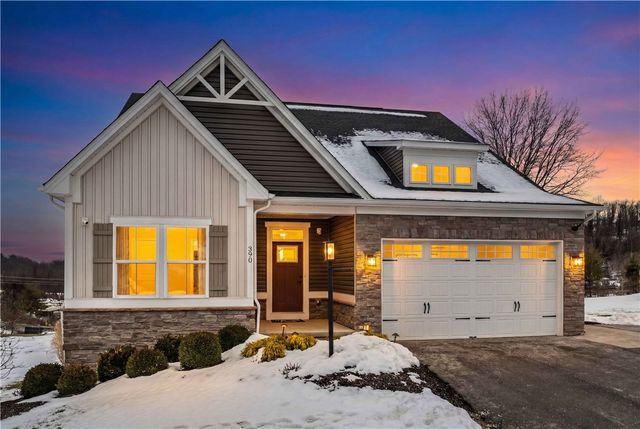 390 Dana Dr, Nottingham, PA 15330