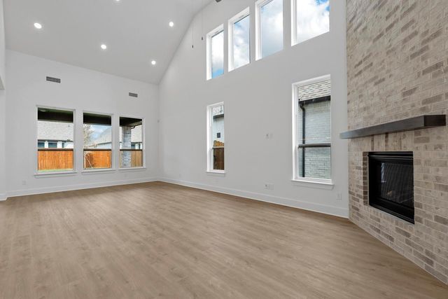 12023 Lake View Boulevard, Mont Belvieu, TX 77523