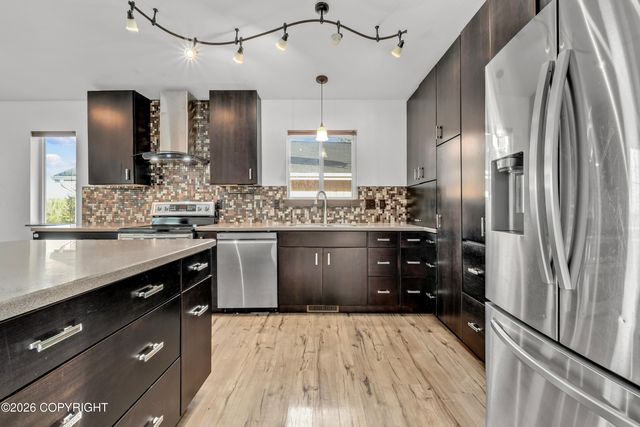 10207 Ridge Park Drive, Anchorage, AK 99507
