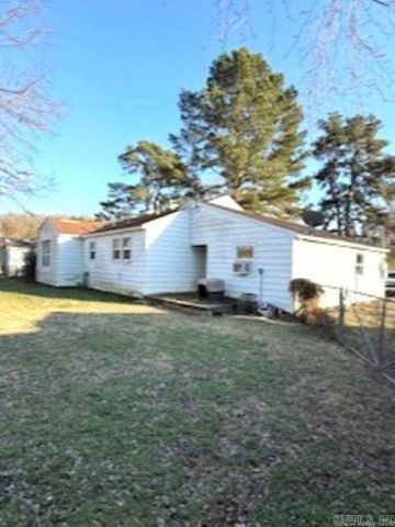 145 Ray Street, North Little Rock, AR 72118