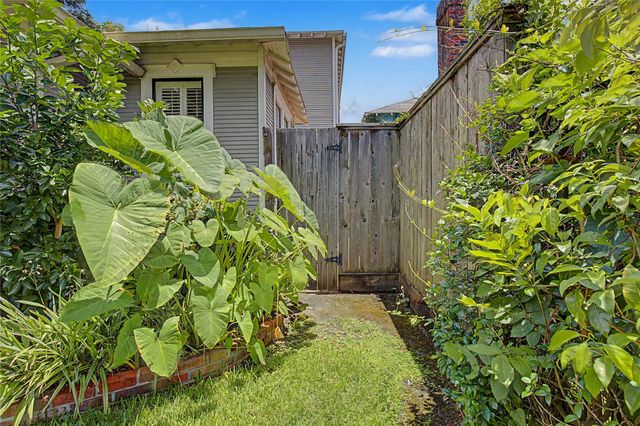 1322 Tulane Street, Houston, TX 77008