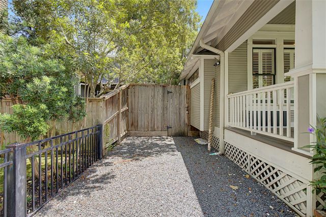 1322 Tulane Street, Houston, TX 77008