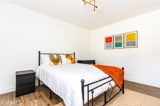 2482 N Avenida Caballeros, Palm Springs, CA 92262