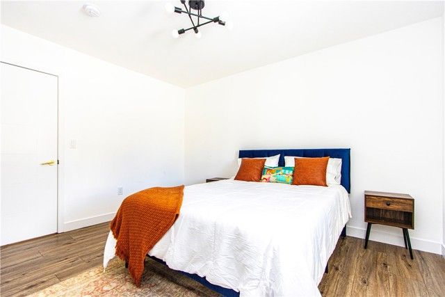 2482 N Avenida Caballeros, Palm Springs, CA 92262