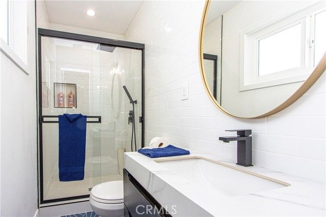 2482 N Avenida Caballeros, Palm Springs, CA 92262