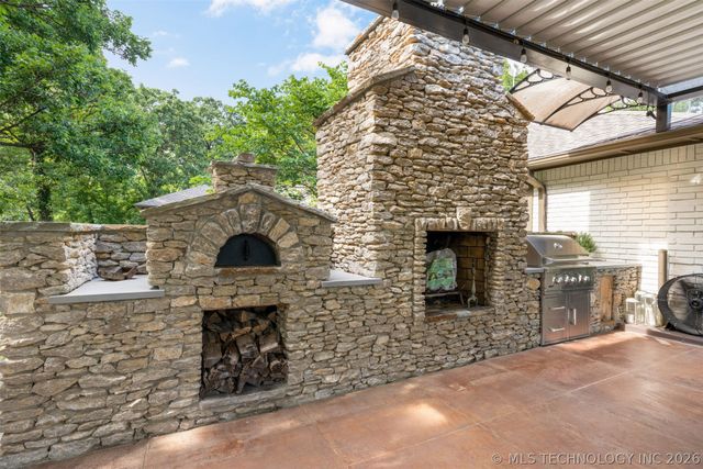 11541 S 4120 Road, Oologah, OK 74053