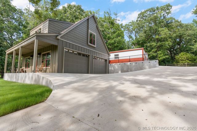 11541 S 4120 Road, Oologah, OK 74053