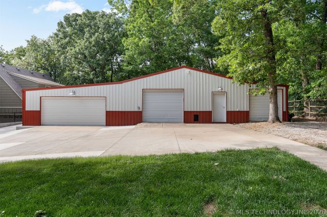 11541 S 4120 Road, Oologah, OK 74053