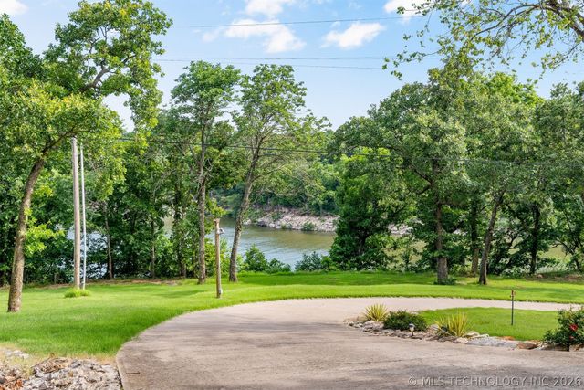 11541 S 4120 Road, Oologah, OK 74053