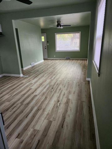 5523 N 55th STREET, Milwaukee, WI 53218