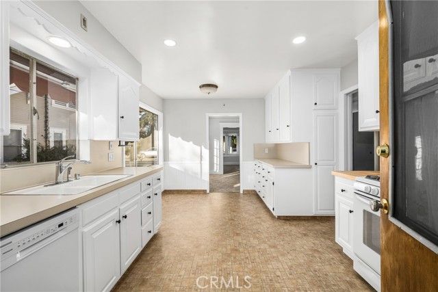 243 N Grand Street, Orange, CA 92866