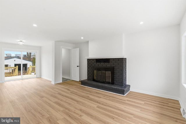 1988 MELVINA RD, Deptford, NJ 08096