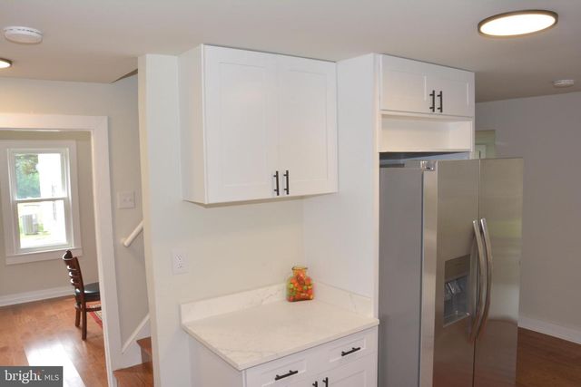 1006 CIRCLE DR, Keymar, MD 21757