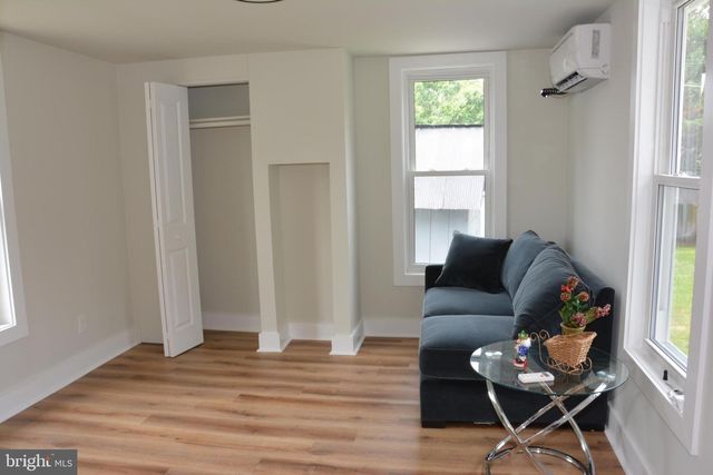 1006 CIRCLE DR, Keymar, MD 21757