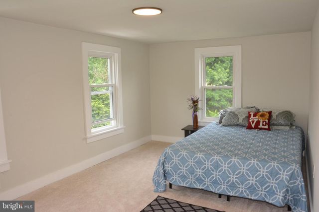 1006 CIRCLE DR, Keymar, MD 21757