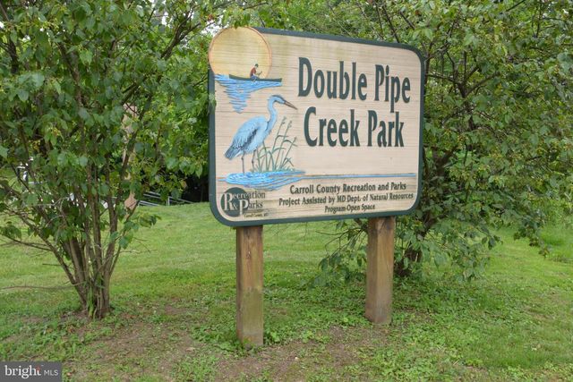 1006 CIRCLE DR, Keymar, MD 21757