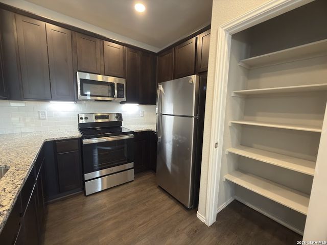 5611 Rio Cyn Unit 2, Converse, TX 78109