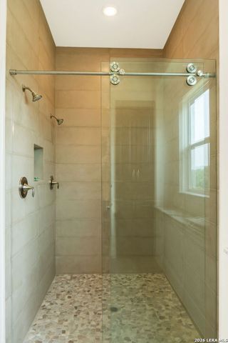 1465 Ironwood Rd, Fischer, TX 78623