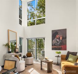 1508 18th Avenue #E, Seattle, WA 98122