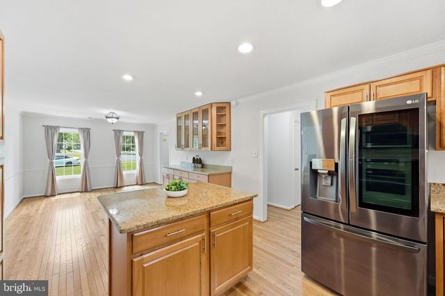 6416 NORDIX DR, Warrenton, VA 20187