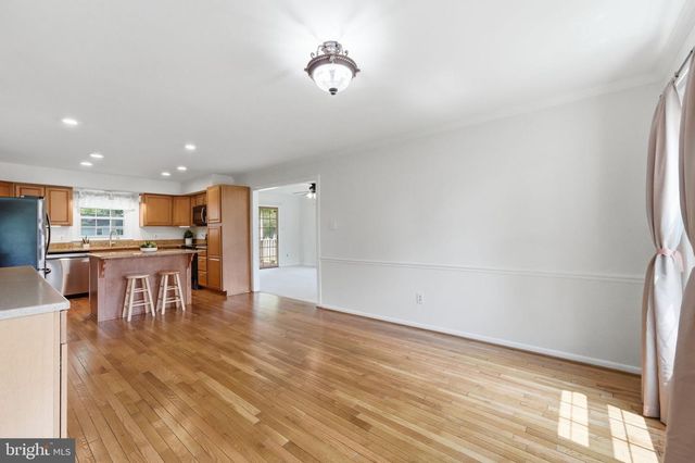 6416 NORDIX DR, Warrenton, VA 20187