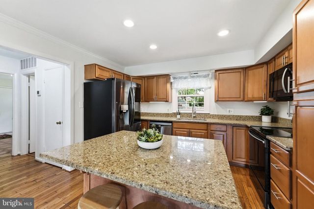 6416 NORDIX DR, Warrenton, VA 20187