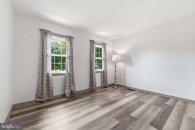 6416 NORDIX DR, Warrenton, VA 20187