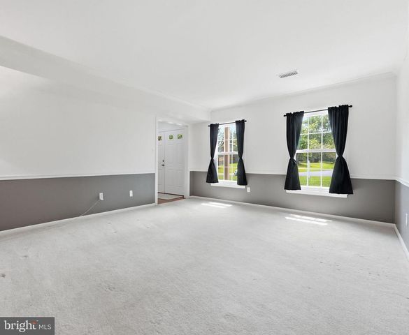 6416 NORDIX DR, Warrenton, VA 20187