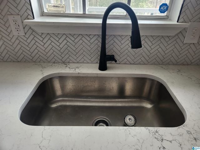 1939 WESTRIDGE DRIVE, Birmingham, AL 35235