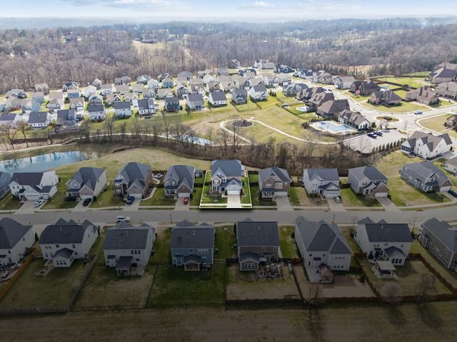 723 Tennypark Ln, Mount Juliet, TN 37122