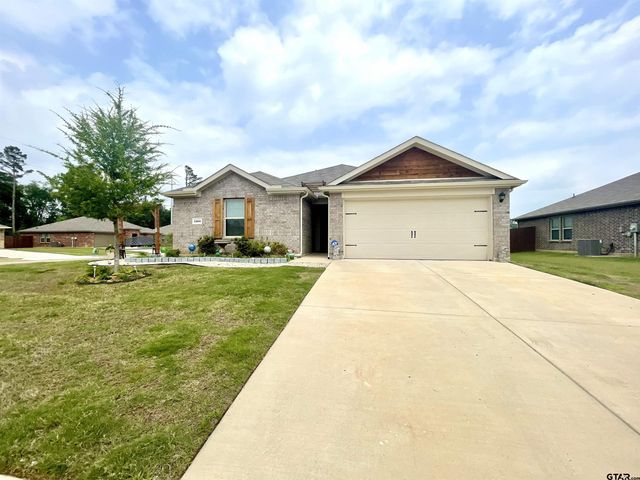 1206 Hidden Valley, Chandler, TX 75758