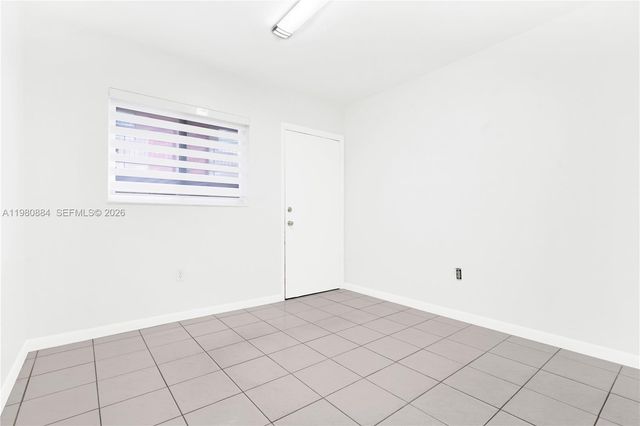 1281 W 29th St 6, Hialeah, FL 33012