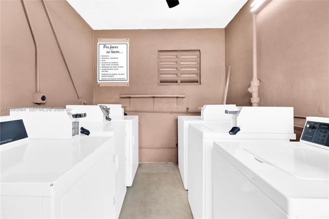 1281 W 29th St 6, Hialeah, FL 33012