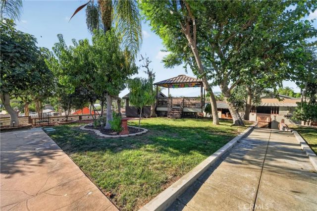 10225 60th, Jurupa Valley, CA 91752