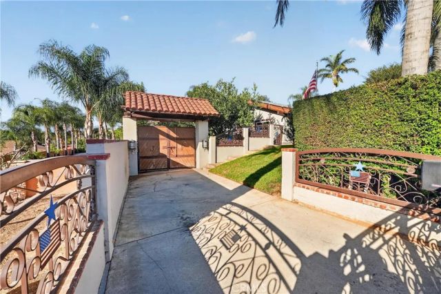 10225 60th, Jurupa Valley, CA 91752