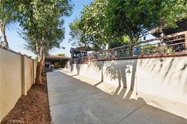 10225 60th, Jurupa Valley, CA 91752