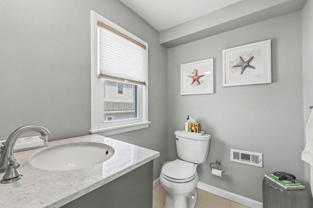 5406 CALVERT AVE, Ventnor City, NJ 08406