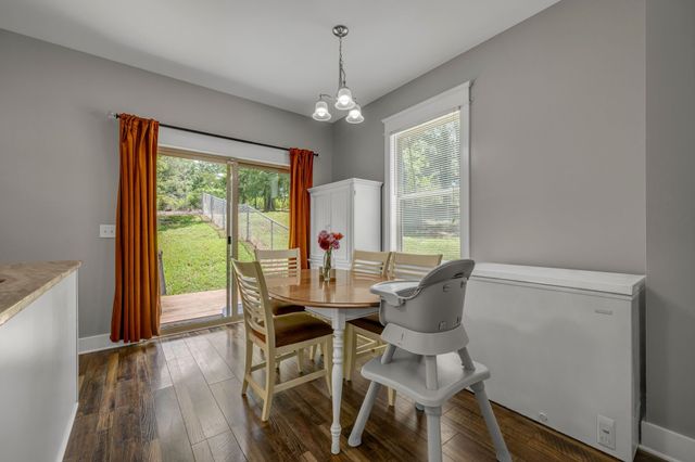 1116 Taylor Town Rd, White Bluff, TN 37187