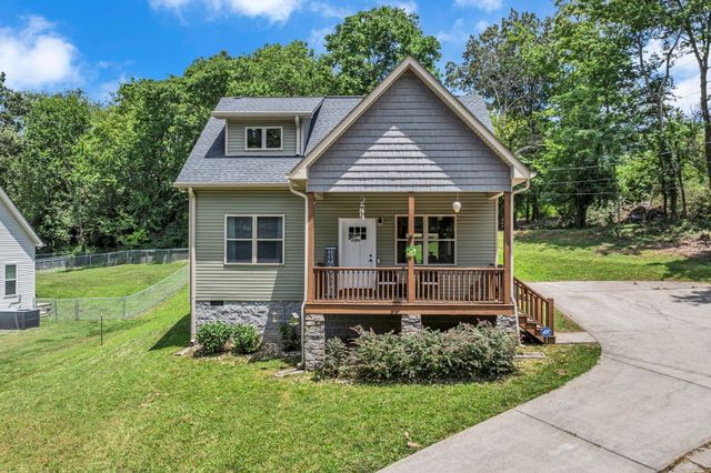 1116 Taylor Town Rd, White Bluff, TN 37187