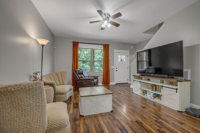 1116 Taylor Town Rd, White Bluff, TN 37187