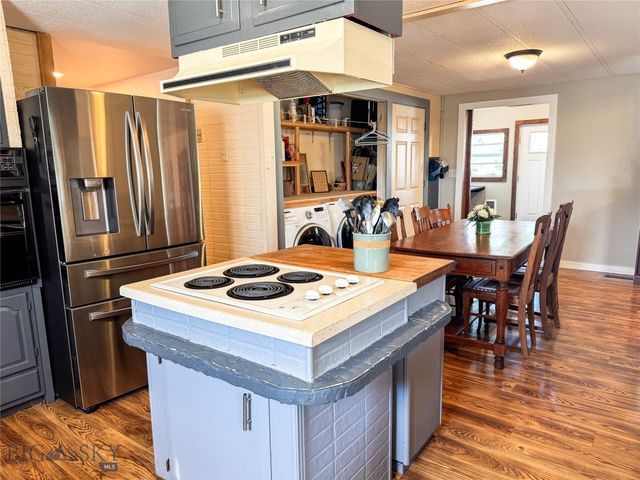 15 West End Road, Livingston, MT 59047