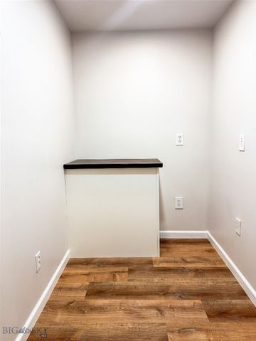 15 West End Road, Livingston, MT 59047