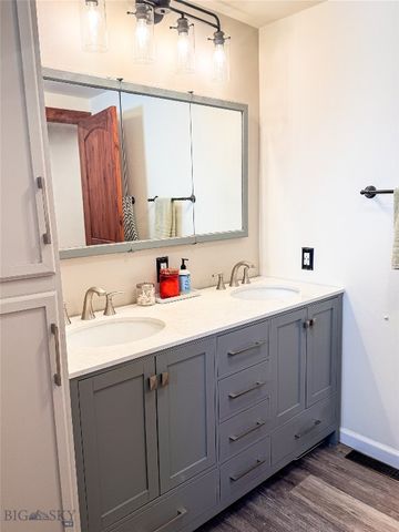 15 West End Road, Livingston, MT 59047