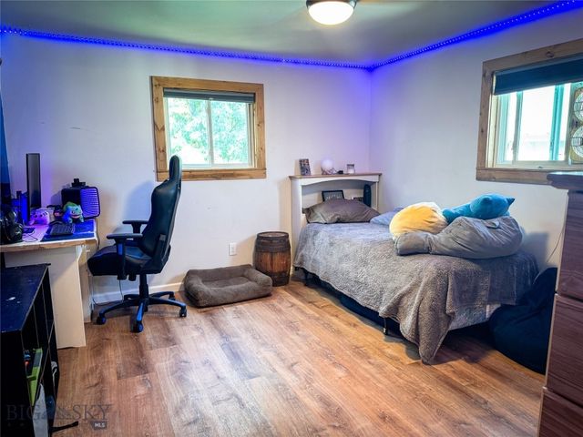 15 West End Road, Livingston, MT 59047